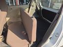 後部座席も余裕の広さ!チャイルドシート等の使用時もリラックスしてお過ごしいただける十分なスペースを確保しております!