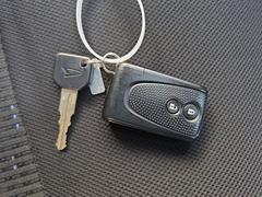 �դ��Ƥ��������ȤƤ�͵��ι⤤�����Υ��ޡ��ȥ��������ƥࡣ��������Ӥ��Ƥ�������ǡ��ɥ����å��γ����¤Ӥ˥��󥸥�λ�ư����ǽ�������Ǥ����ץå��她�����ȤǤ��Τǥ��󥸥�λ�ư��ܥ���򲡤������Ǥ� 6