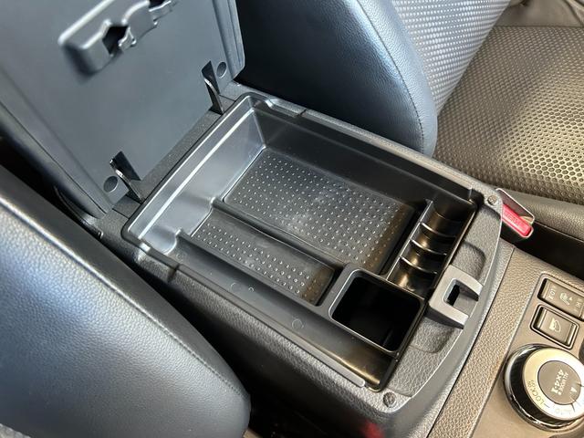 エクストレイル ２０Ｘ　エマージェンシーブレーキパッケージ　１年保証　走行無制限　４ＷＤ　ドライブレコーダー　純正ナビ　フルセグＴＶ　Ｂｌｕｅｔｏｏｔｈオーディオ　バックモニター　パワーバックドア　ＬＥＤヘッドライト　オートライト　外品アルミホイール（60枚目）