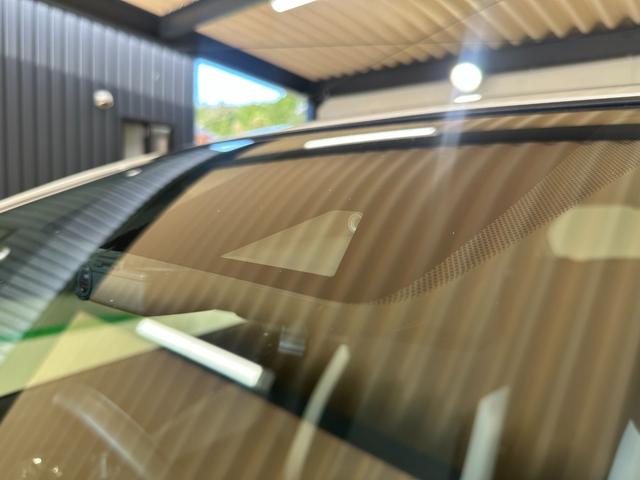 ノート Ｘ　１年保証　走行無制限　禁煙車　ワンオーナー　ドラレコ　純正ナビ　アラウンドビューモニター　Ｂｌｕｅｔｏｏｔｈオーディオ　デジタルインナーミラー　クリアランスソナー　エマージェンシーブレーキ　ＥＴＣ（11枚目）