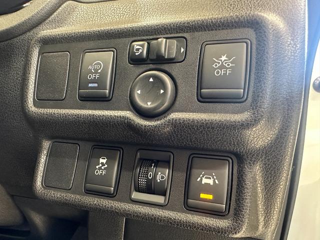 ノート Ｘ　１年保証　走行無制限　禁煙車　ワンオーナー　ドラレコ　純正ナビ　アラウンドビューモニター　Ｂｌｕｅｔｏｏｔｈオーディオ　デジタルインナーミラー　クリアランスソナー　エマージェンシーブレーキ　ＥＴＣ（12枚目）