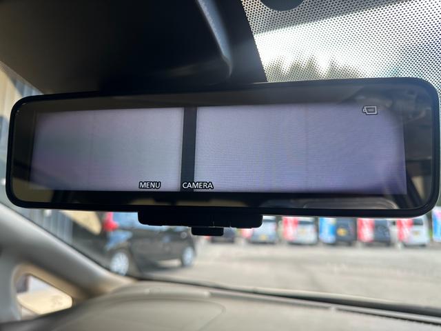 ノート Ｘ　１年保証　走行無制限　禁煙車　ワンオーナー　ドラレコ　純正ナビ　アラウンドビューモニター　Ｂｌｕｅｔｏｏｔｈオーディオ　デジタルインナーミラー　クリアランスソナー　エマージェンシーブレーキ　ＥＴＣ（15枚目）