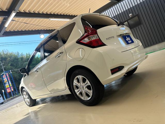 ノート Ｘ　１年保証　走行無制限　禁煙車　ワンオーナー　ドラレコ　純正ナビ　アラウンドビューモニター　Ｂｌｕｅｔｏｏｔｈオーディオ　デジタルインナーミラー　クリアランスソナー　エマージェンシーブレーキ　ＥＴＣ（24枚目）