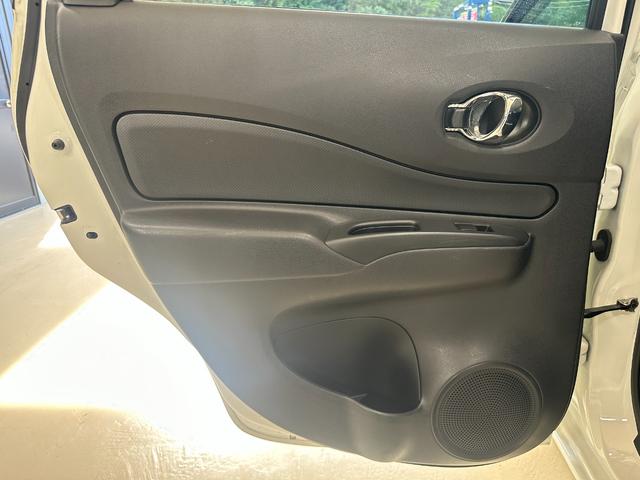 ノート Ｘ　１年保証　走行無制限　禁煙車　ワンオーナー　ドラレコ　純正ナビ　アラウンドビューモニター　Ｂｌｕｅｔｏｏｔｈオーディオ　デジタルインナーミラー　クリアランスソナー　エマージェンシーブレーキ　ＥＴＣ（37枚目）