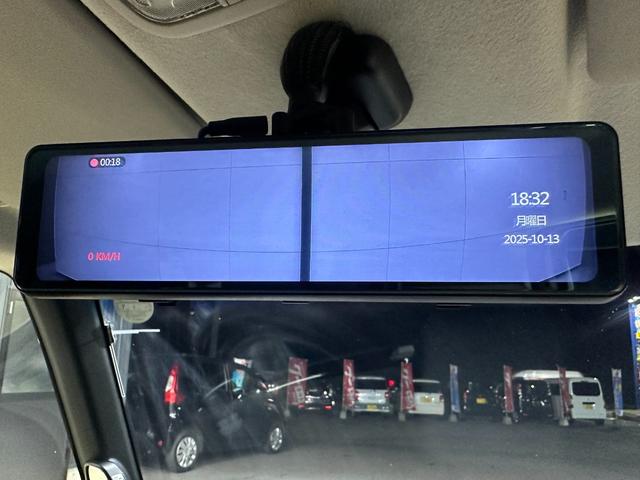 N-BOXカスタム G・ターボLパッケージ 1年保証 走行無制限 ミラー型ドライブレコーダー前後 メモリーナビ バックモニター ワンセグTV 両側パワースライドドア ハーフレザーシート パドルシフト クルコン HID ETC 純正アルミホイール(9枚目)