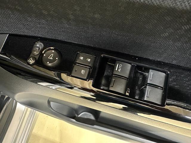 N-BOXカスタム G・ターボLパッケージ 1年保証 走行無制限 ミラー型ドライブレコーダー前後 メモリーナビ バックモニター ワンセグTV 両側パワースライドドア ハーフレザーシート パドルシフト クルコン HID ETC 純正アルミホイール(44枚目)