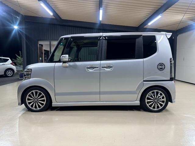 N-BOXカスタム G・ターボLパッケージ 1年保証 走行無制限 ミラー型ドライブレコーダー前後 メモリーナビ バックモニター ワンセグTV 両側パワースライドドア ハーフレザーシート パドルシフト クルコン HID ETC 純正アルミホイール(50枚目)