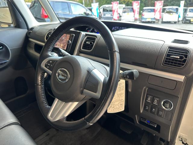 タント カスタムＲＳ　トップエディションＳＡＩＩ　１年保証　走行無制限　社外ナビ　フルセグ　Ｂｌｕｅｔｏｏｔｈオーディオ　バックモニター　ＬＥＤヘッドライト　オートライト　ＥＴＣ　両側パワスラ　ターボ　アイスト　スマアシ　純正１５インチアルミホイール（11枚目）