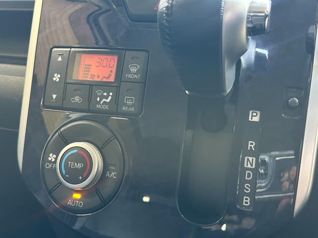 タント カスタムＲＳ　トップエディションＳＡＩＩ　１年保証　走行無制限　社外ナビ　フルセグ　Ｂｌｕｅｔｏｏｔｈオーディオ　バックモニター　ＬＥＤヘッドライト　オートライト　ＥＴＣ　両側パワスラ　ターボ　アイスト　スマアシ　純正１５インチアルミホイール（21枚目）