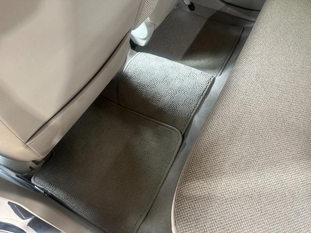 アルトラパン Ｌ　１年保証　走行無制限　メモリーナビ　フルセグＴＶ　Ｂｌｕｅｔｏｏｔｈオーディオ　レーダーブレーキサポート　アイドリングストップ　シートヒーター　プッシュスタート　スマートキー（35枚目）