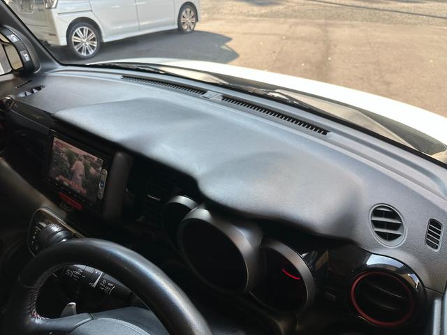 Ｎ－ＢＯＸカスタム ２トーンカラースタイル　Ｇ・ターボＡパッケージ　１年保証　走行無制限　あんしんパッケージ　ＣＴＢＡ　ドラレコ前後　インターナビ　ＴＶ　バックモニター　Ｂｌｕｅｔｏｏｔｈ　ＨＩＤ　ＥＴＣ　両側パワスラ　フォグ　パドルシフト　クルコン純正１５インチＡＷ（27枚目）