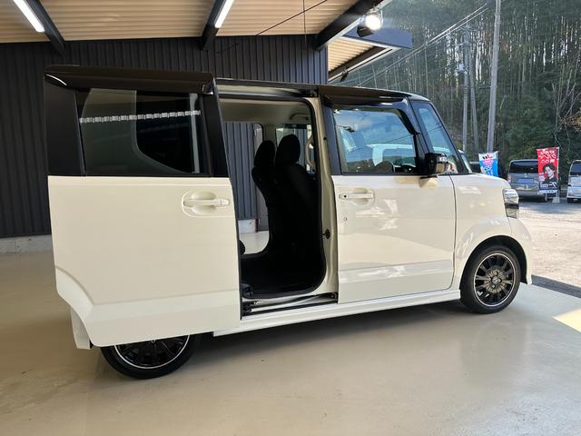 Ｎ－ＢＯＸカスタム ２トーンカラースタイル　Ｇ・ターボＡパッケージ　１年保証　走行無制限　あんしんパッケージ　ＣＴＢＡ　ドラレコ前後　インターナビ　ＴＶ　バックモニター　Ｂｌｕｅｔｏｏｔｈ　ＨＩＤ　ＥＴＣ　両側パワスラ　フォグ　パドルシフト　クルコン純正１５インチＡＷ（33枚目）