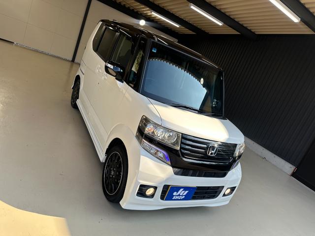 Ｎ－ＢＯＸカスタム ２トーンカラースタイル　Ｇ・ターボＡパッケージ　１年保証　走行無制限　あんしんパッケージ　ＣＴＢＡ　ドラレコ前後　インターナビ　ＴＶ　バックモニター　Ｂｌｕｅｔｏｏｔｈ　ＨＩＤ　ＥＴＣ　両側パワスラ　フォグ　パドルシフト　クルコン純正１５インチＡＷ（68枚目）