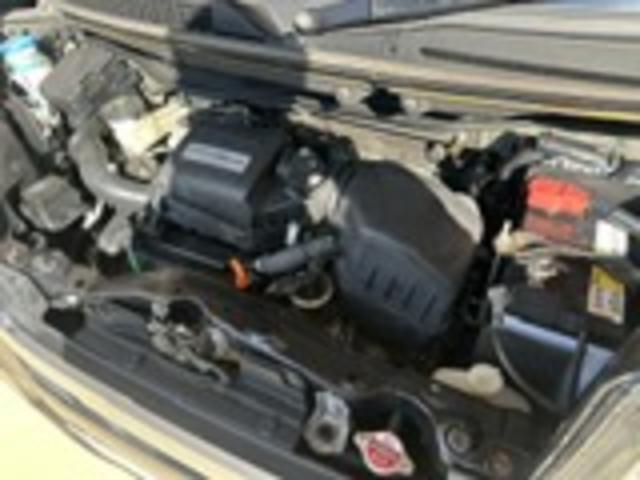 Ｎ－ＢＯＸカスタム Ｇ　ＳＳパッケージ　純正ナビ　ワンセグＴＶ　Ｂｌｕｅｔｏｏｔｈオーディオ　バックモニター　ホンダセンシング　両側パワースライドドア　ＨＩＤヘッドライト　オートライト　アイドリングストップ　純正アルミホイール（16枚目）