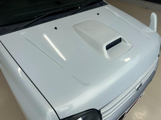 ジムニー ワイルドウインド　ルーフキャリア　ＥＴＣ　専用カバー付き背面タイヤ　フォグランプ　シートヒーター　ターボ　ミラーヒーター　４速ＡＴ　キーレス　ナビ　フルセグＴＶ　純正１６インチアルミホイール（41枚目）