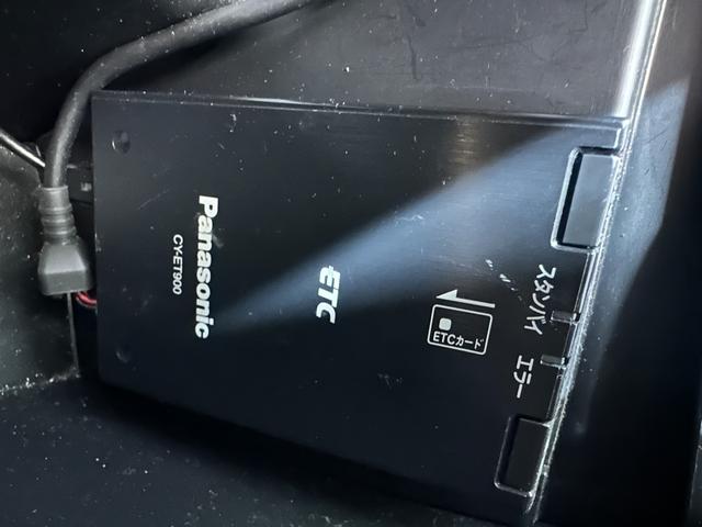 ミラココア ココアプラスＸスペシャルコーデ　１年保証　走行無制限　ケンウッドナビ　フルセグＴＶ　Ｂｌｕｅｔｏｏｔｈオーディオ　バックモニター　アイドリングストップ　ＥＴＣ　ルーフレール　スマートキー　ＣＯＣＯＡ純正ホイールキャップ（11枚目）