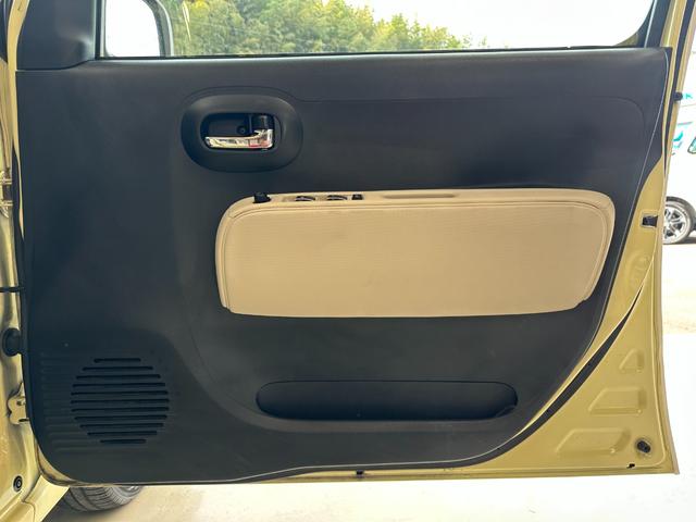 ミラココア ココアプラスＸスペシャルコーデ　１年保証　走行無制限　ケンウッドナビ　フルセグＴＶ　Ｂｌｕｅｔｏｏｔｈオーディオ　バックモニター　アイドリングストップ　ＥＴＣ　ルーフレール　スマートキー　ＣＯＣＯＡ純正ホイールキャップ（19枚目）