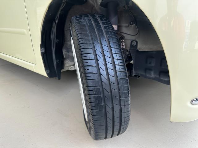ミラココア ココアプラスＸスペシャルコーデ　１年保証　走行無制限　ケンウッドナビ　フルセグＴＶ　Ｂｌｕｅｔｏｏｔｈオーディオ　バックモニター　アイドリングストップ　ＥＴＣ　ルーフレール　スマートキー　ＣＯＣＯＡ純正ホイールキャップ（64枚目）