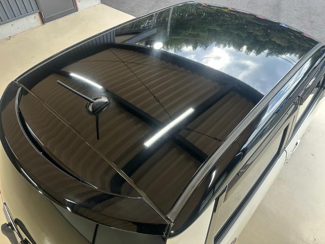 Ｎ－ＯＮＥ プレミアム・Ｌパッケージ　１年保証　走行無制限　純正ナビ　Ｂｌｕｅｔｏｏｔｈオーディオ　ワンセグＴＶ　ＥＴＣ　ＨＩＤヘッドライト　オートライト　アイドリングストップ　フォグランプ　プッシュスタート　スマートキー　アルミホイール（4枚目）