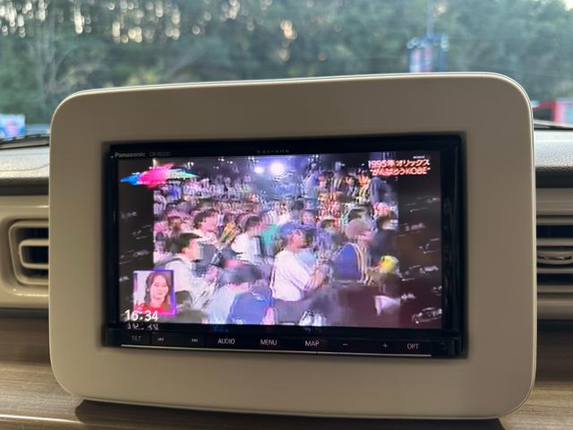 アルトラパン Ｘ　１年保証　走行無制限　レーダーブレーキサポート　ストラーダナビ　フルセグＴＶ　Ｂｌｕｅｔｏｏｔｈオーディオ　ＨＩＤヘッドライト　アイドリングストップ　プッシュスタート　スマートキー　アルミホイール（4枚目）