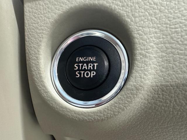 アルトラパン Ｘ　１年保証　走行無制限　レーダーブレーキサポート　ストラーダナビ　フルセグＴＶ　Ｂｌｕｅｔｏｏｔｈオーディオ　ＨＩＤヘッドライト　アイドリングストップ　プッシュスタート　スマートキー　アルミホイール（11枚目）