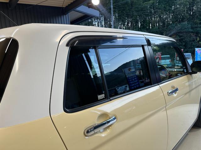 アルトラパン Ｘ　１年保証　走行無制限　レーダーブレーキサポート　ストラーダナビ　フルセグＴＶ　Ｂｌｕｅｔｏｏｔｈオーディオ　ＨＩＤヘッドライト　アイドリングストップ　プッシュスタート　スマートキー　アルミホイール（30枚目）