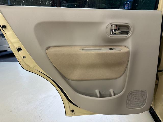 アルトラパン Ｘ　１年保証　走行無制限　レーダーブレーキサポート　ストラーダナビ　フルセグＴＶ　Ｂｌｕｅｔｏｏｔｈオーディオ　ＨＩＤヘッドライト　アイドリングストップ　プッシュスタート　スマートキー　アルミホイール（69枚目）