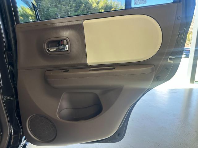 アルトラパンショコラ G 1年保証 走行無制限 純正ナビ ワンセグTV Bluetoothオーディオ バックモニター HIDヘッドライト オートライト ショコラ専用レザーシート 純正AW プッシュスタート スマートキー(68枚目)