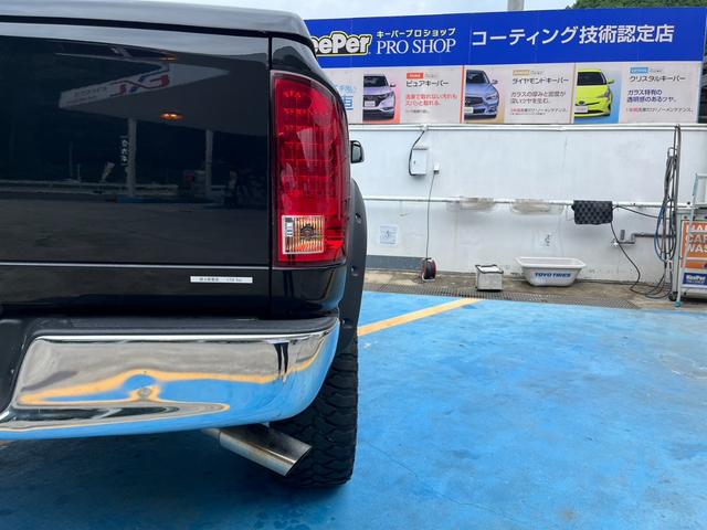 ダッジ・ラム ララミー　１５００　クワッドキャブ　４ＷＤ　リフトアップ　ヘッドライト＆フォグ新品　　大型ミラー　ハードトノカバー　ワイドフェンダー　実走行（33枚目）