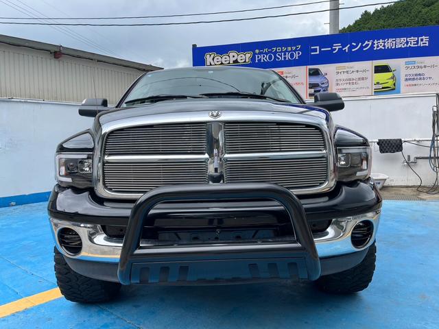 ダッジ・ラム ララミー　１５００　クワッドキャブ　４ＷＤ　リフトアップ　ヘッドライト＆フォグ新品　　大型ミラー　ハードトノカバー　ワイドフェンダー　実走行（35枚目）