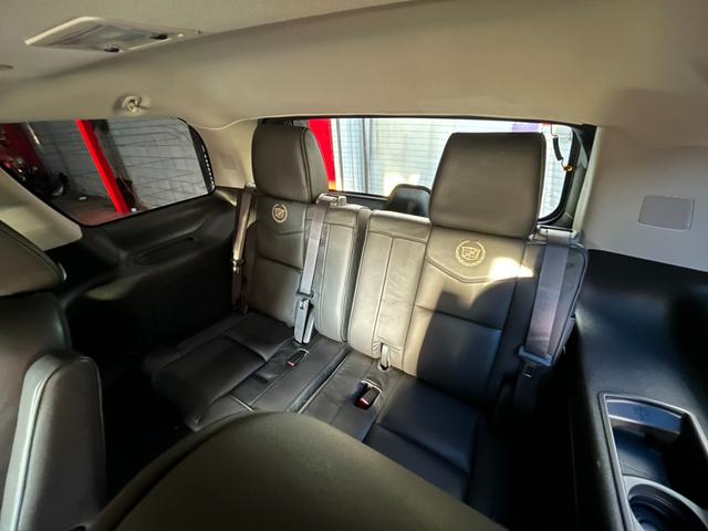 ���ʐ^�̒ʂ肫�ꂢ�ȏ�Ԃ��ێ����Ă��邨�Ԃł����A�����ȏ��̏󋵂�ق��̉ӏ����ʐ^�ł����肷�邱�Ƃ��\�ł��B�C�ɂȂ�_���������܂����炨�\���t�����������B