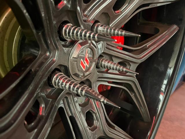 �G�N�X�J�[�Y�A�G�N�X�J�[�Y���X�̗����ŏ펞�T�O��ȏ�̖��͓I�Ȓ��ÎԂ𑵂��A��R�̂��q�l�ɂ���ł��܂����ƃX�^�b�t�ꓯ�y���݂ɂ��Ă���܂��B