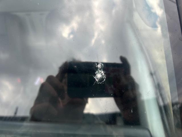 サンバートラック ＴＣ－ＳＣ　５ＭＴ　スーパーチャージャー　距離３００００キロ！　切り替え４ＷＤ　パワステ　エアコン　ＡＢＳ　エアバック　革調シートカバー（14枚目）