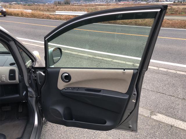 ライフ Ｆ　スマートキー　ＡＴ　ＡＢＳ　ＣＤ　ミュージックプレイヤー接続可　アルミホイール　エアコン　パワーステアリング（24枚目）