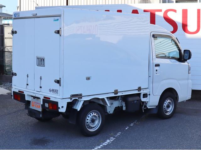 ハイゼットトラック 　４ＷＤ　ＦＲＰ中温冷凍車　（－５℃＋２０℃）　（片側スライドドア仕様）衝突被害軽減システム　デジタルインナーミラー　バックカメラ　スマートキー　フォグランプ　マニュアルエアコン　ＬＥＤヘッドランプ（5枚目）