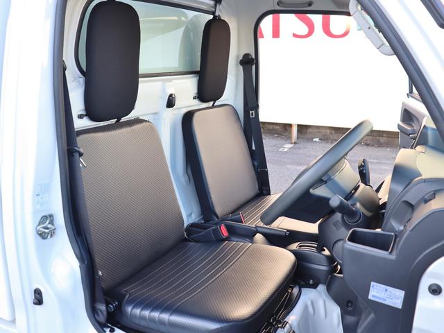 ハイゼットトラック 　４ＷＤ　ＦＲＰ中温冷凍車　（－５℃＋２０℃）　（片側スライドドア仕様）衝突被害軽減システム　デジタルインナーミラー　バックカメラ　スマートキー　フォグランプ　マニュアルエアコン　ＬＥＤヘッドランプ（7枚目）