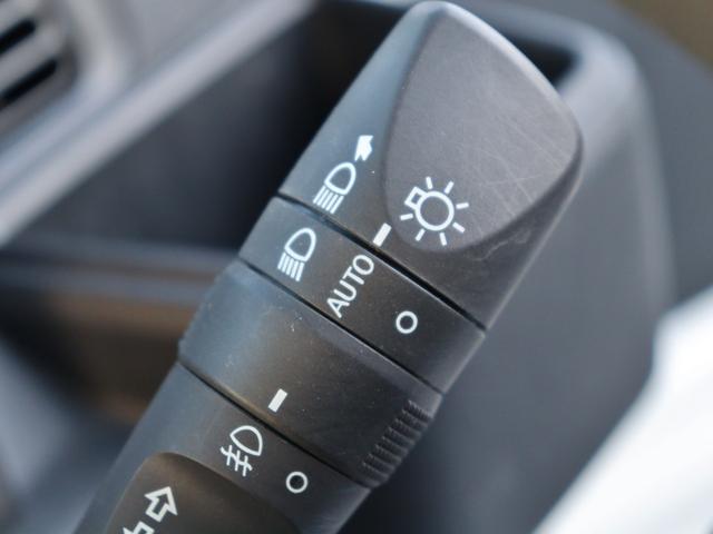 ハイゼットトラック 　４ＷＤ　ＦＲＰ中温冷凍車　（－５℃＋２０℃）　（片側スライドドア仕様）衝突被害軽減システム　デジタルインナーミラー　バックカメラ　スマートキー　フォグランプ　マニュアルエアコン　ＬＥＤヘッドランプ（20枚目）