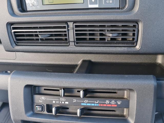 ハイゼットトラック 　４ＷＤ　ＦＲＰ中温冷凍車　（－５℃＋２０℃）　（片側スライドドア仕様）衝突被害軽減システム　デジタルインナーミラー　バックカメラ　スマートキー　フォグランプ　マニュアルエアコン　ＬＥＤヘッドランプ（23枚目）