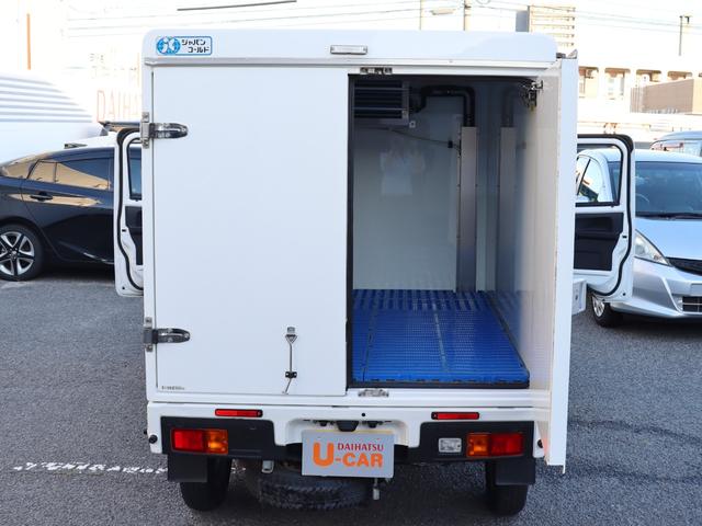 ハイゼットトラック 　４ＷＤ　ＦＲＰ中温冷凍車　（－５℃＋２０℃）　（片側スライドドア仕様）衝突被害軽減システム　デジタルインナーミラー　バックカメラ　スマートキー　フォグランプ　マニュアルエアコン　ＬＥＤヘッドランプ（29枚目）