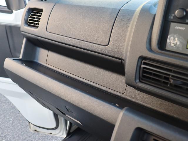 ハイゼットトラック 　４ＷＤ　ＦＲＰ中温冷凍車　（－５℃＋２０℃）　（片側スライドドア仕様）衝突被害軽減システム　デジタルインナーミラー　バックカメラ　スマートキー　フォグランプ　マニュアルエアコン　ＬＥＤヘッドランプ（40枚目）