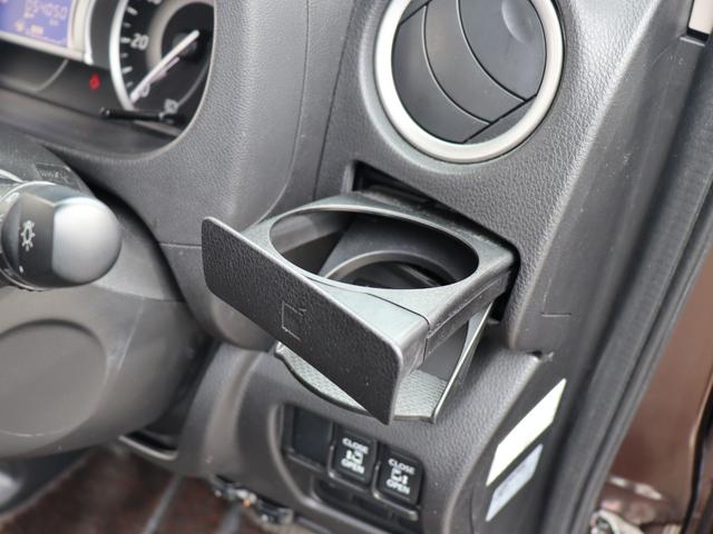 デイズルークス ハイウェイスター　ターボ　４ＷＤ　パノラマカメラ　両側パワースライドドア　ナビ　ＥＴＣ　運転席シートヒーター　Ｂｌｕｅｔｏｏｔｈ　オートライト　フルセグ　ＵＳＢ入力端子　ＣＤ　ＤＶＤ　フロントフォグランプ　スマートキー（15枚目）