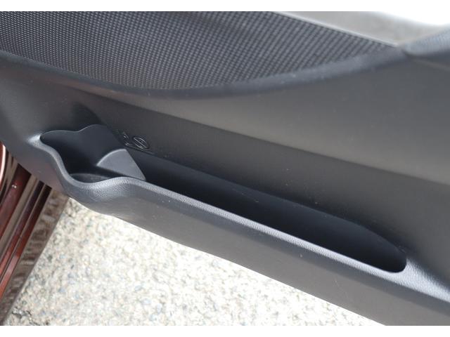 デイズルークス ハイウェイスター　ターボ　４ＷＤ　パノラマカメラ　両側パワースライドドア　ナビ　ＥＴＣ　運転席シートヒーター　Ｂｌｕｅｔｏｏｔｈ　オートライト　フルセグ　ＵＳＢ入力端子　ＣＤ　ＤＶＤ　フロントフォグランプ　スマートキー（40枚目）