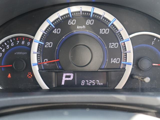 ワゴンRスティングレー T ナビ バックカメラ スマートキー オートライト Bluetooth オートエアコン フロントフォグランプ ベンチシート フルセグ CD DVD アイドリングストップ フロアマット サイドドアバイザー(15枚目)