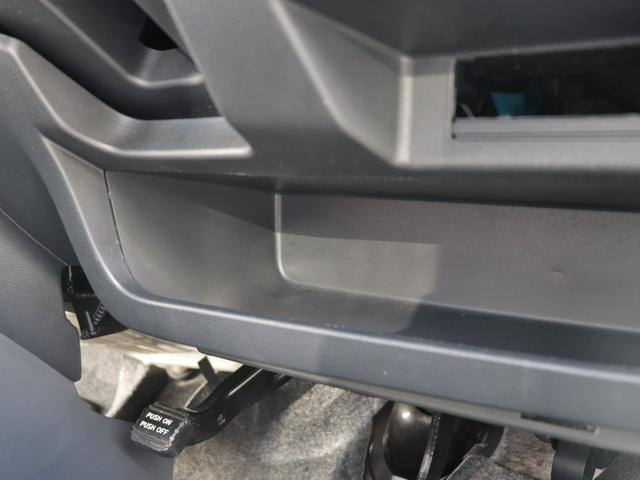 ワゴンRスティングレー T ナビ バックカメラ スマートキー オートライト Bluetooth オートエアコン フロントフォグランプ ベンチシート フルセグ CD DVD アイドリングストップ フロアマット サイドドアバイザー(21枚目)