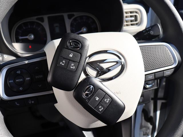 ムーヴキャンバス ストライプスＧ　衝突被害軽減システム　バックカメラ　両側パワースライドドア　運転席・助手席シートヒーター　ＬＥＤヘッドライト　フロントフォグランプ　スマートキー　オートマチックハイビーム　ベンチシート　フロアマット（11枚目）