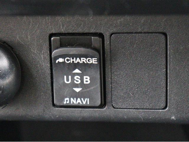 ムーヴキャンバス Ｇメイクアップ　ＳＡＩＩＩ　衝突被害軽減システム　バックカメラ　両側パワースライドドア　ナビ　前後記録用ドライブレコーダー　ＥＴＣ　オートマチックハイビーム　フロントフォグランプ　フルセグ　Ｂｌｕｅｔｏｏｔｈ　ＵＳＢ入力端子（26枚目）