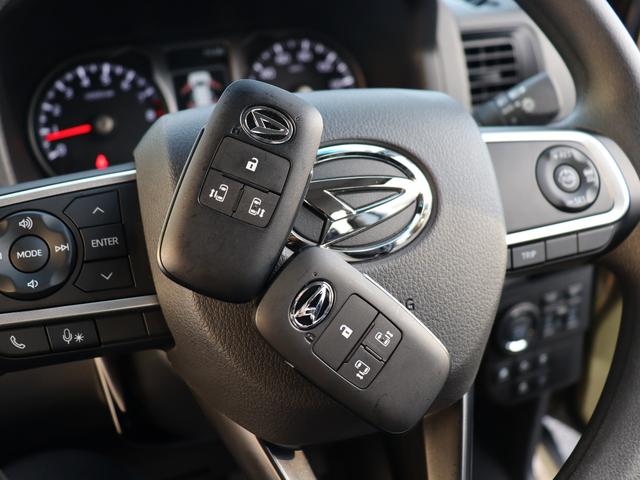 アトレー ＲＳ　４ＷＤ　クルーズコントロール　衝突被害軽減システム　バックカメラ　両側パワースライドドア　ＬＥＤヘッドライト　フロントフォグランプ　スマートキー　オートマチックハイビーム　電動格納ミラー　ＵＳＢ（11枚目）