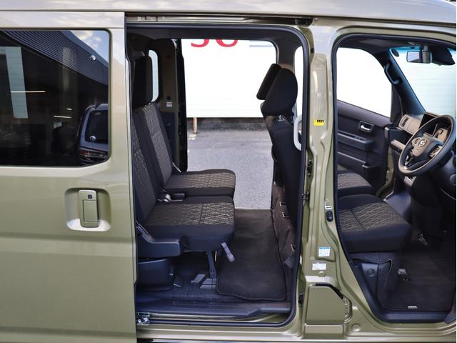 アトレー ＲＳ　４ＷＤ　クルーズコントロール　衝突被害軽減システム　バックカメラ　両側パワースライドドア　ＬＥＤヘッドライト　フロントフォグランプ　スマートキー　オートマチックハイビーム　電動格納ミラー　ＵＳＢ（28枚目）