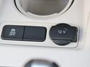 ムーブ　アップ！　運転席・助手席エアバック　マニュアルエアコン　パワーステアリング　パワーウインドウ　ＣＤオーディオ　ＡＵＸ　ＡＭ　ＦＭ　キーレス　フロアマット　ＭＴモード付き　シートリフター　ヘッドライトレベライザー（17枚目）