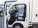 　４ＷＤ　ＦＲＰ中温冷凍車　（－５℃＋２０℃）　（片側スライドドア仕様）衝突被害軽減システム　デジタルインナーミラー　バックカメラ　スマートキー　フォグランプ　マニュアルエアコン　ＬＥＤヘッドランプ（27枚目）